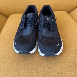 On Running Men's Black Running Shoes